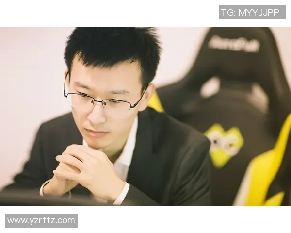 专访杨敏揭秘DOTA2成功背后的策略与团队协作秘诀